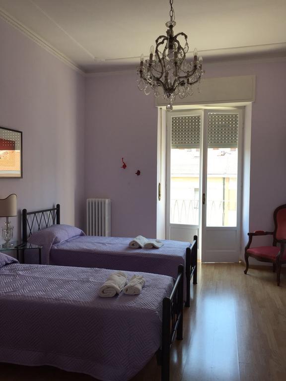 Affittacamere Del Viaggiatore Ancona Exterior foto